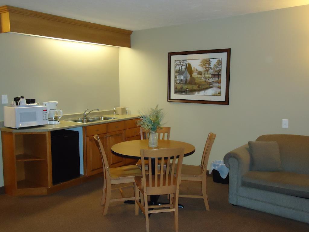 Auberge Bouctouche Inn & Suites Kültér fotó