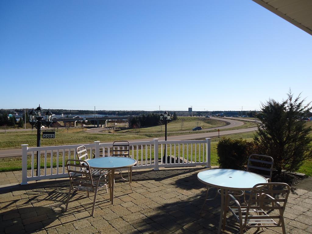 Auberge Bouctouche Inn & Suites Kültér fotó